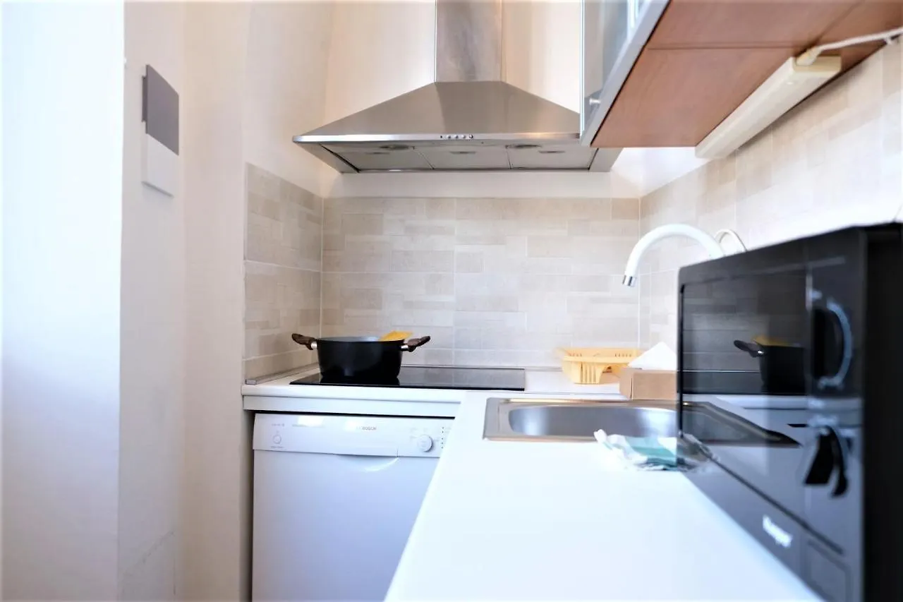 Wine Apartments Florence Morellino
