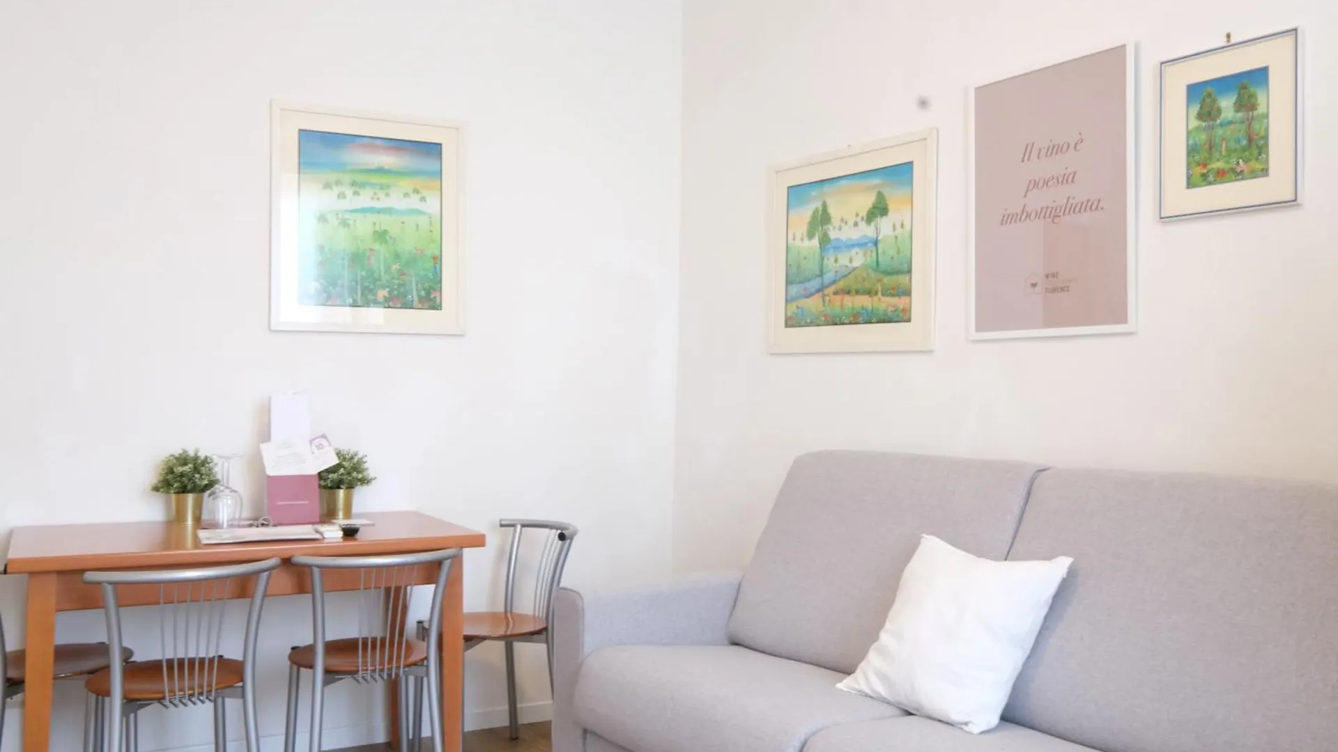 Wine Apartments Florence Morellino Italy